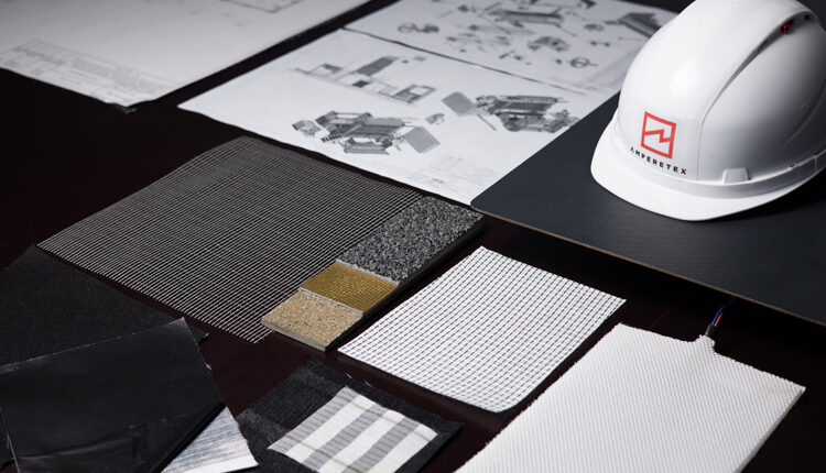 Polymer fibers with graphene nanotubes